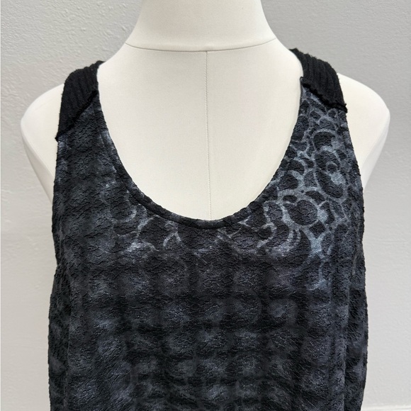 GERSHONB RAM Black Tank - Size 28/30 - Picture 3 of 4